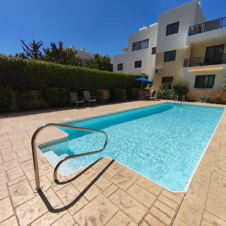 Erato Gardens Апартаменты