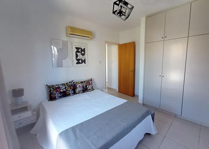 Apartment Erato Gardens